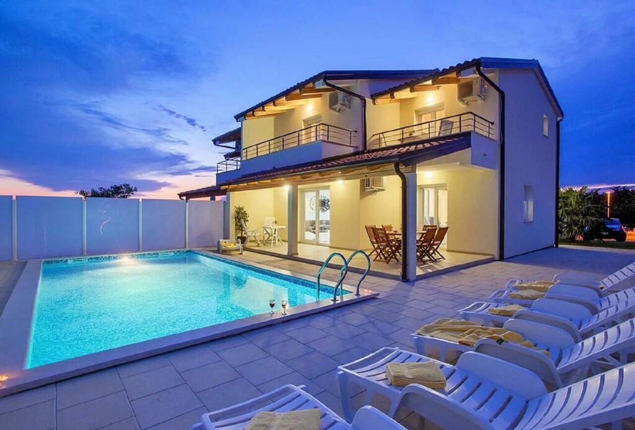 Villa Sanja Plovanija Dış mekan fotoğraf